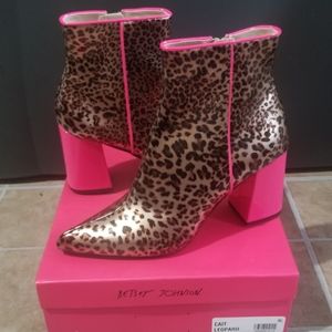 Betsey Johnson Cait leopard hot pink booties